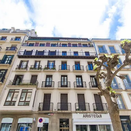 The Collection | Verona San Sebastian