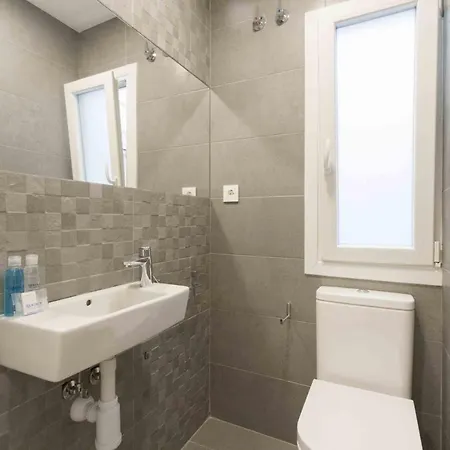 The Collection | Verona